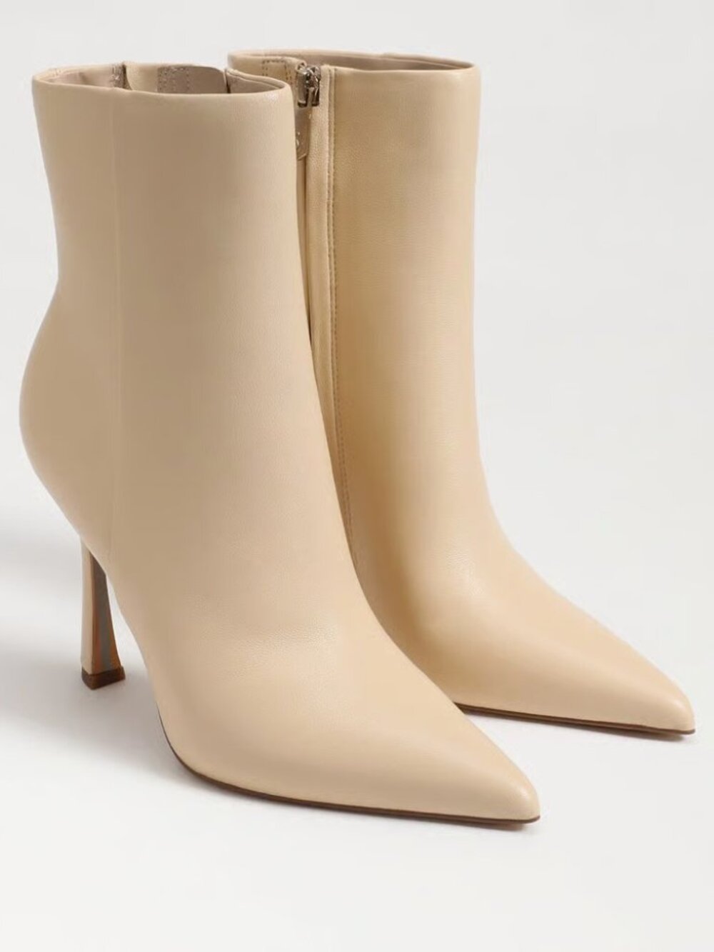 Sam Edelman Ella Pointed-Toe Leather Boots in Eggshell Cream Size 5 1/2
